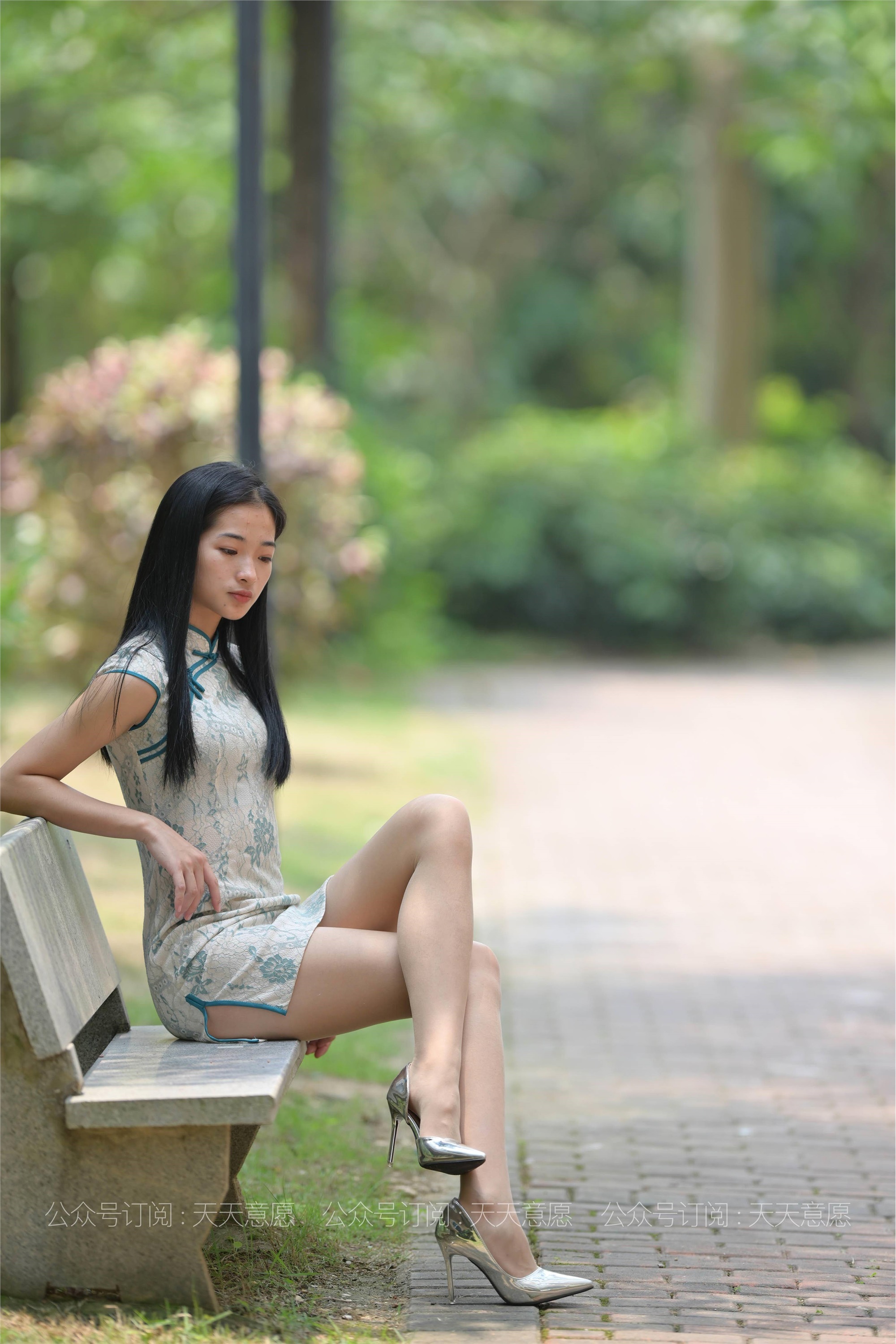 Model: Ning Ning, Green Shade Cheongsam Show